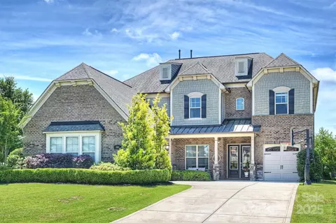 305 Decanting Ln, Fort Mill, SC 29707