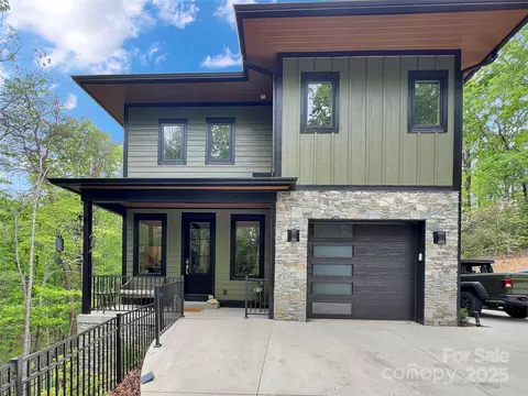 614 High Trail Dr, Nebo, NC 28761