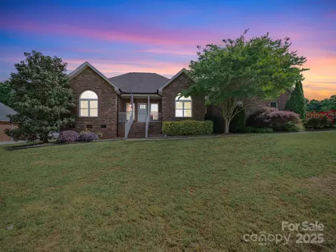 1021 Mallard Landing Dr, Monroe, NC 28110
