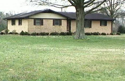 1120 Mcintyre Rd, Wingate, NC 28174