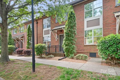 119 Steinbeck E Way #E, Mooresville, NC 28117
