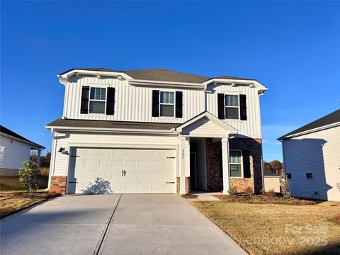 2206 Silverbell Ln, Stanley, NC 28164