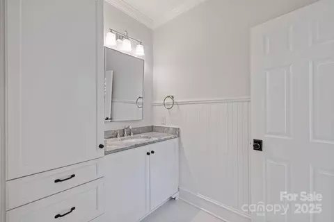 Bath - 18705 Harbor Light Blvd, Cornelius, NC 28031 photo 5 of 5