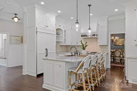 Kitchen - 18705 Harbor Light Blvd, Cornelius, NC 28031 photo 2 of 5