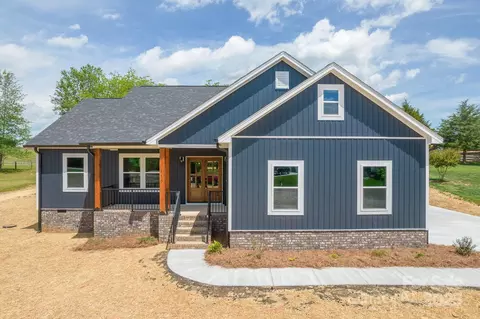 115 Falling Creek Dr, Statesville, NC 28625