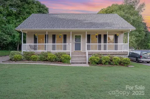 113 Marina Ln, Mooresville, NC 28117