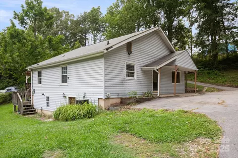 76 Lookout Rd, Asheville, NC 28804