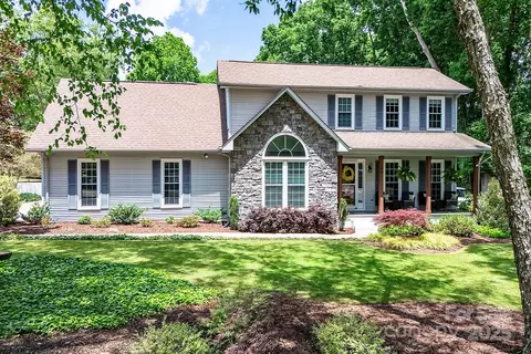 105 Chippewa Trl, China Grove, NC 28023