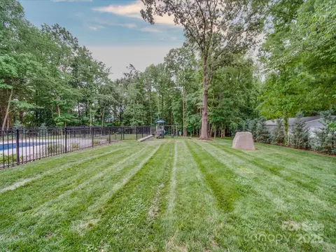 Exterior - 2608 Henry Baucom Rd, Monroe, NC 28110 photo 6 of 13
