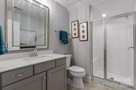 Bath - 1502 Matthew Mcclure Cir, Davidson, NC 28036 photo 5 of 5