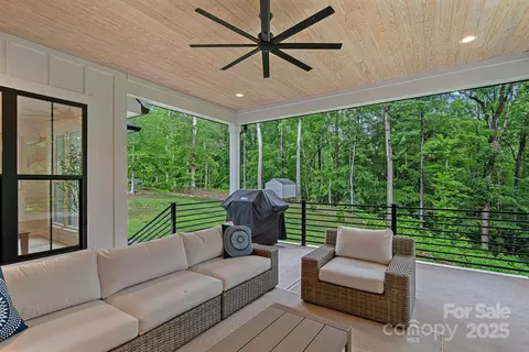 Exterior - 9564 Regent Dr, Davidson, NC 28036 photo 3 of 9