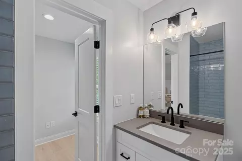 Bath - 9564 Regent Dr, Davidson, NC 28036 photo 7 of 7