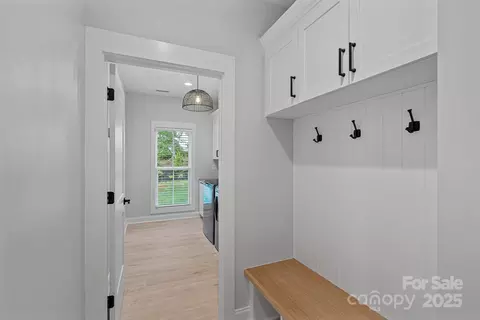 Entry Way - 9564 Regent Dr, Davidson, NC 28036 photo 3 of 4