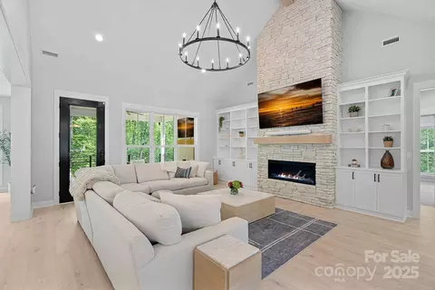 Living - 9564 Regent Dr, Davidson, NC 28036 photo 2 of 3