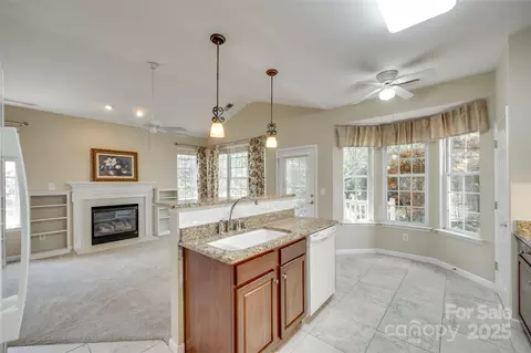 1678 Onyx Rdg, Fort Mill, SC 29708 photo 17
