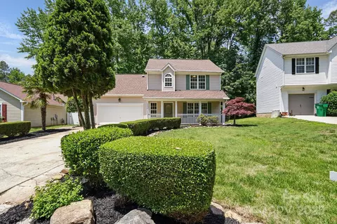 6640 Autumn Gate Ln, Charlotte, NC 28216