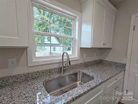 406 4th St, Spencer, NC 28159 photo 7