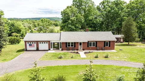 1850 Lee Pearson Rd, Granite Falls, NC 28630