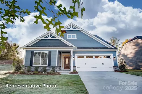 106 S Inneswood Ln, Mooresville, NC 28115