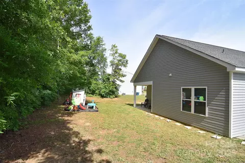 Exterior - 325 Cornwall Dr, Salisbury, NC 28147 photo 6 of 6