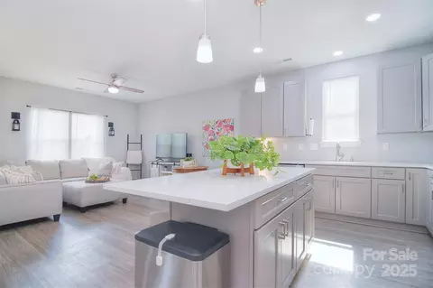 Kitchen - 325 Cornwall Dr, Salisbury, NC 28147 photo 5 of 5