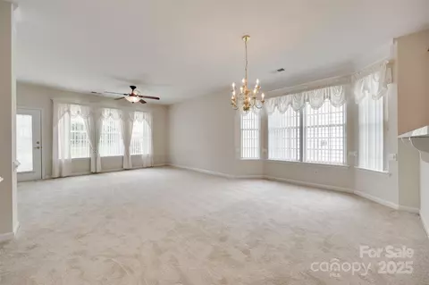 Living - 422 Garnet Ct, Fort Mill, SC 29708 photo 1 of 3