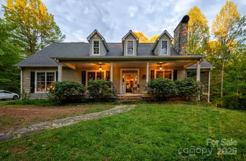 4398 Mud Puddle Ln, Lenoir, NC 28645