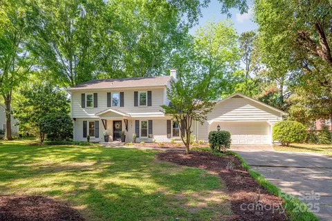 3101 Willowbrae Rd, Charlotte, NC 28226