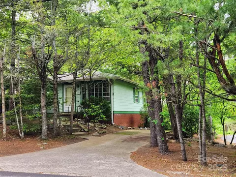 150 Wyoming 32 Rd #32, Asheville, NC 28803