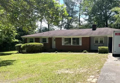 5 Hamden Cir, Cheraw, SC 29520 photo 3