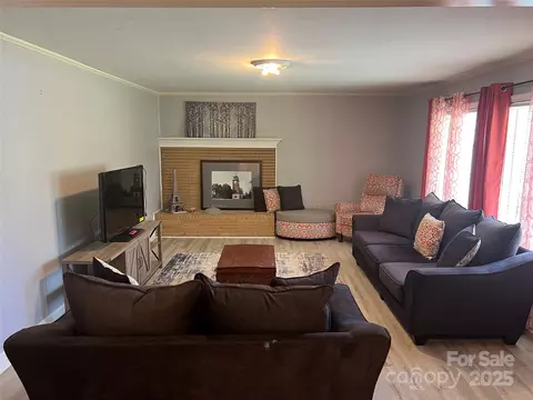 5 Hamden Cir, Cheraw, SC 29520 photo 6