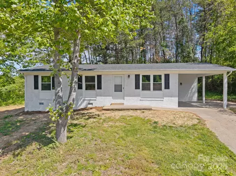 1106 Browning View Rd, Morganton, NC 28655