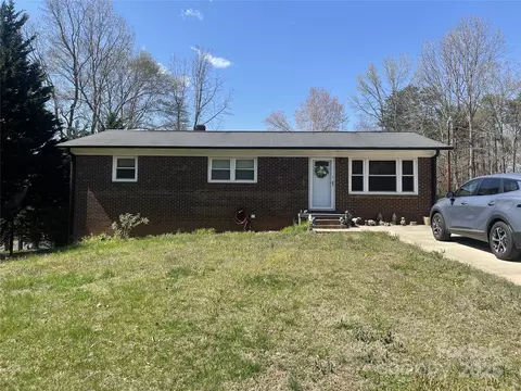 739 Owls Den Rd, Lincolnton, NC 28092
