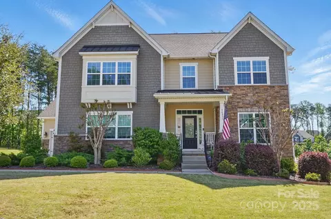 16831 Alydar Commons Ln, Charlotte, NC 28278
