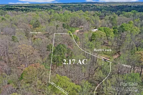 925 Hillview Dr, Iron Station, NC 28080