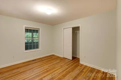 24 Deerfield Ln, Sylva, NC 28779 photo 12