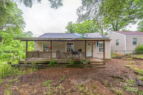 1908 5th St, Statesville, NC 28677