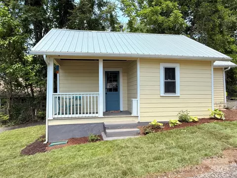 35 First St # A, Asheville, NC 28803