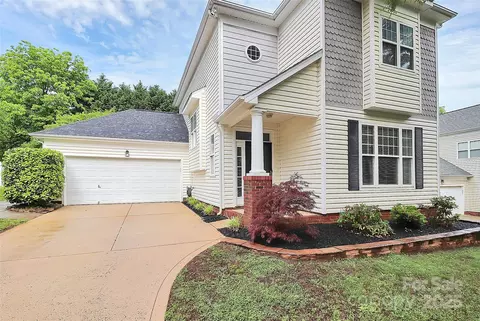 7544 Rolling Meadows Ln, Huntersville, NC 28078