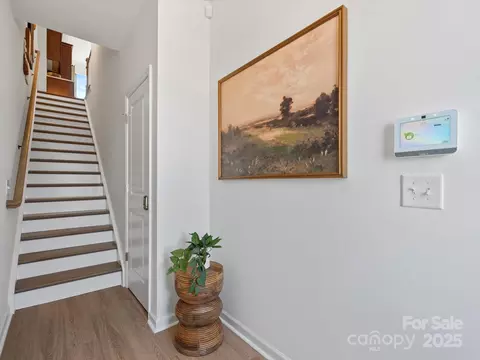5524 Swaling St, Charlotte, NC 28217