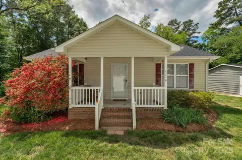 772 Austin Rd, New London, NC 28127