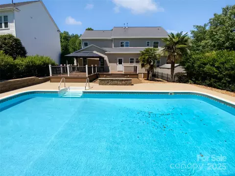 Exterior - 903 Furman Ct, Fort Mill, SC 29708 photo 2 of 4
