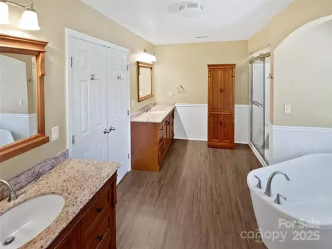 Bath - 903 Furman Ct, Fort Mill, SC 29708 photo 3 of 3