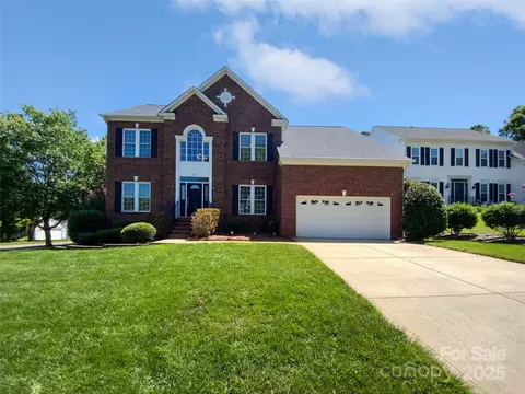 Exterior - 903 Furman Ct, Fort Mill, SC 29708 photo 3 of 4