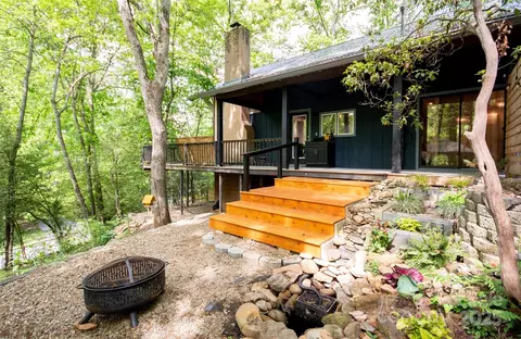 37 Geneva 12 Cir #1/2, Franklin, NC 28734