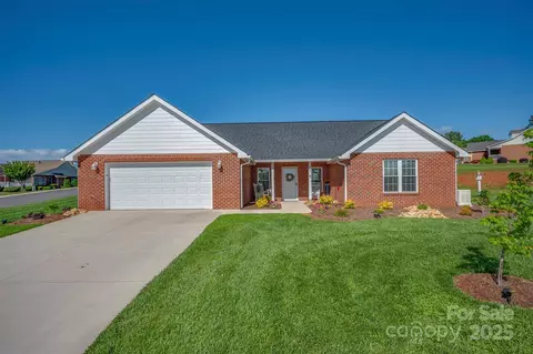 105 Kingston Pl, Spindale, NC 28160
