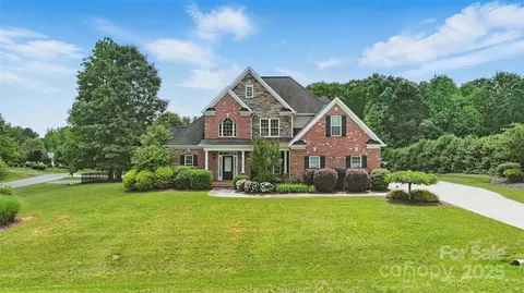 113 Taylorstone Ln, Lexington, NC 27295