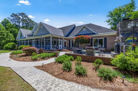2102 Lake Rd, Ridgeway, SC 29130 photo 2