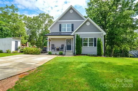 8024 Eagle St, Mount Pleasant, NC 28124
