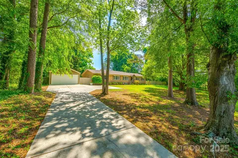 1154 Doby Ct, Fort Mill, SC 29715